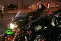 putin-on-harley