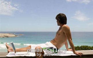 paralia-laptop